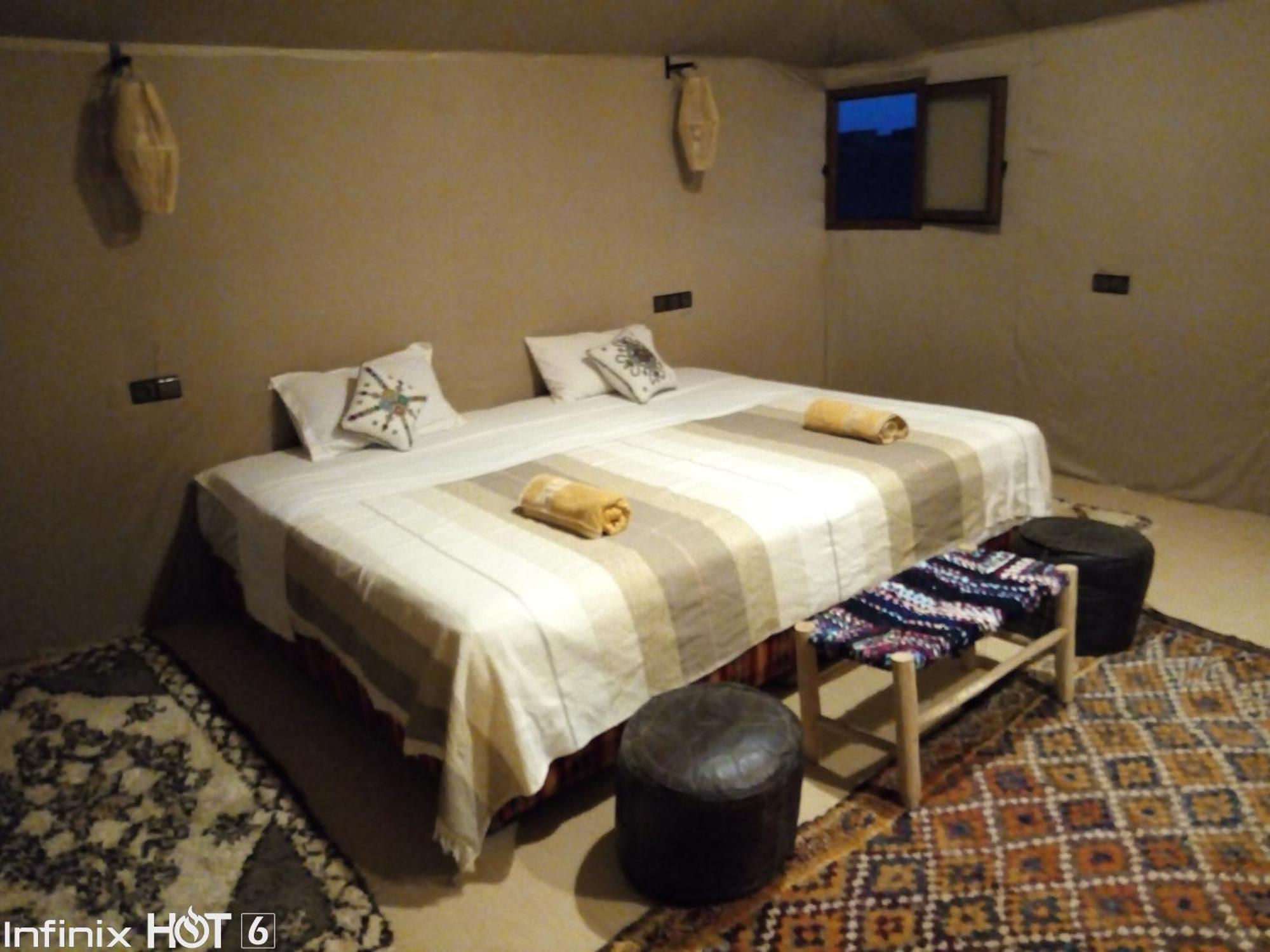 Sahara Camel Tours Camp Hotel Merzouga Phòng bức ảnh